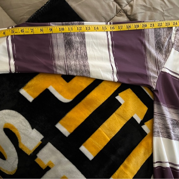 Long-sleeve woman’s shirt - Picture 9 of 10